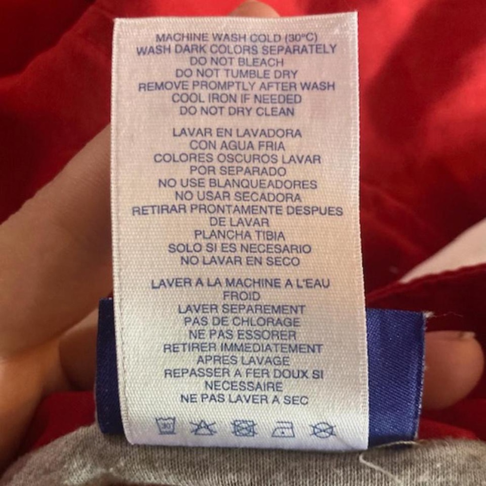 Cherry Red Reebok Windbreaker ! - Picture 4 of 4